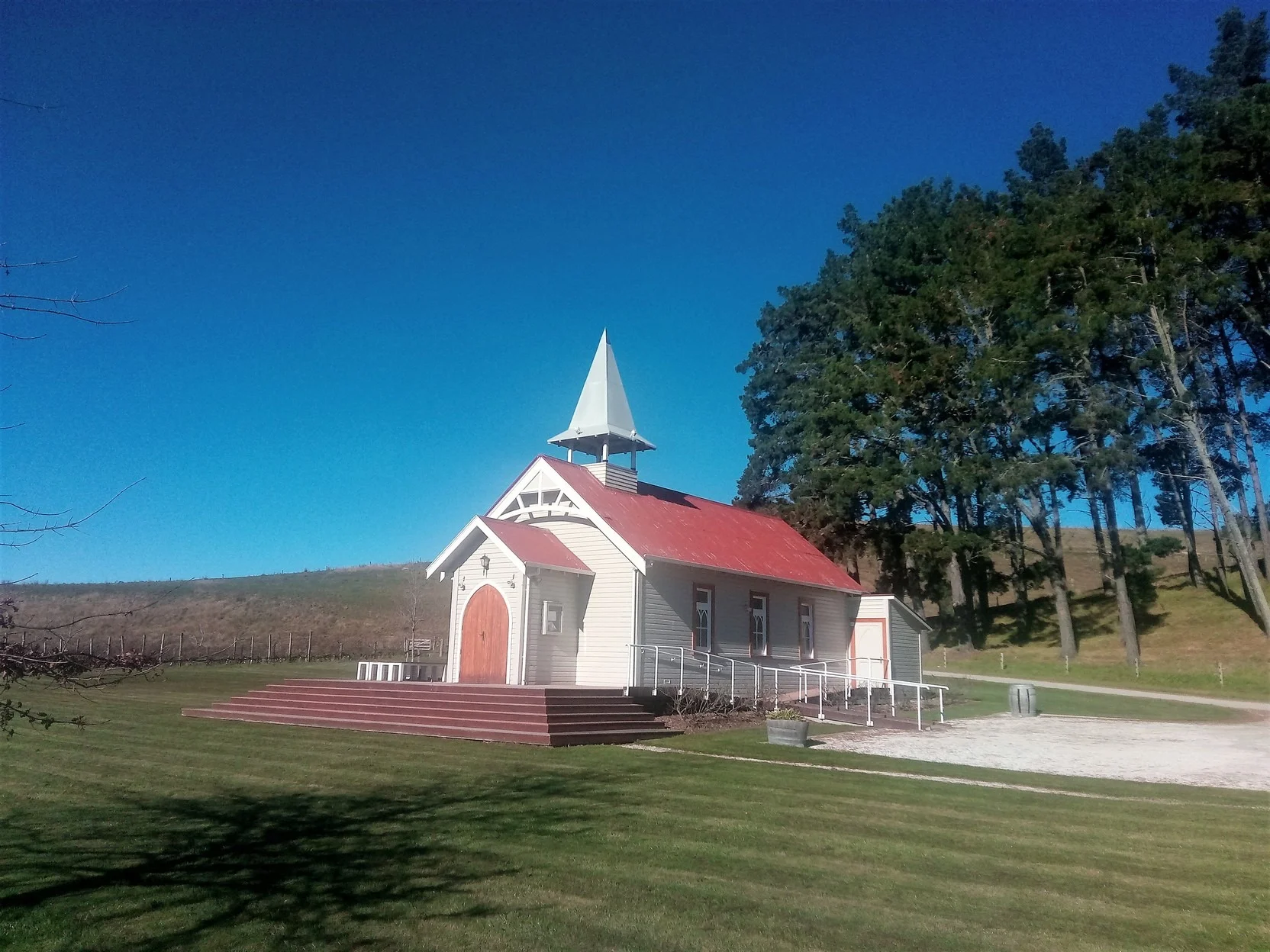 Clos-Henri-Winery-Cellar-Door-Marlborough-New-Zealand